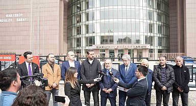 15 Temmuz Derneği, CHP Genel Başkanı Özgür Özel hakkında suçlamalarda bulunarak yasal işlem başlattı.