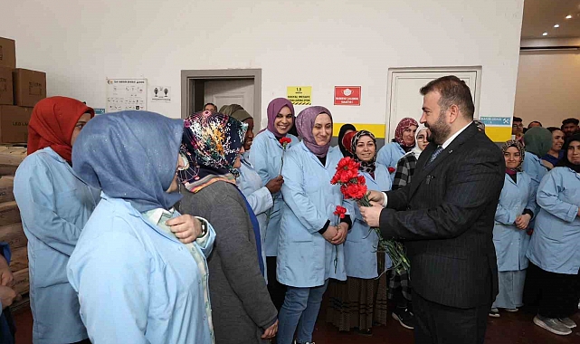AK Parti Arnavutköy Belediye Başkan Adayı Candaroğlu: "Yaklaşık 200 proje için 14 farklı alanda hayata geçirme hedefindeyiz."