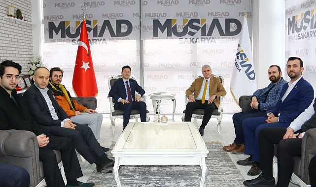 Başkan Yüce, MÜSİAD'a vedayı ziyaret ederek gerçekleştirdi.