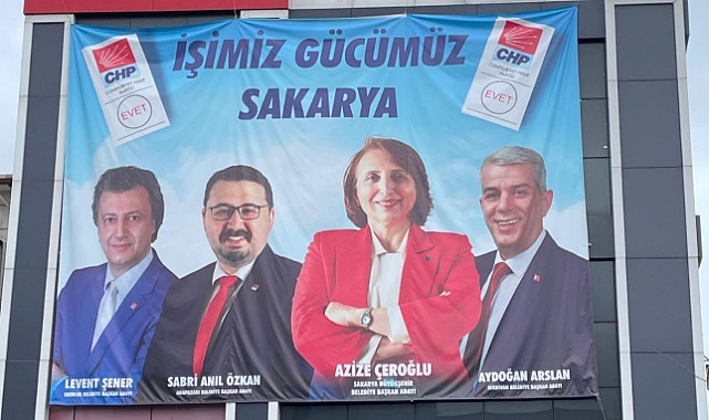 CHP Sakarya'da Kendi Afişi Krize Neden Oldu