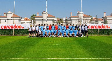 Dick Advocaat'ın Yönetimindeki Curaçao Milli Takımı, Antalya'da Hazırlıklarını Sürdürüyor