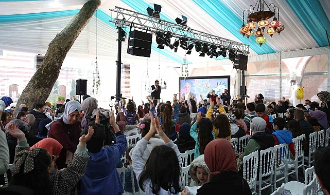 Eyüpsultan'da çocuklar, Ramazan'ın keyfini çıkarıyor