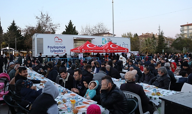 Mobil Aşevi, İhtiyaç Sahiplerinin Kalplerine Ulaşıyor