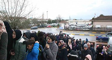  Mukaddes emanetler, binlerce Sakaryalı tarafından büyük bir merak ve ilgiyle karşılandı