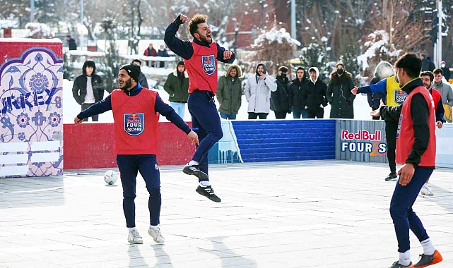 Red Bull Four 2 Score: Dört Kişilik Futbol Turnuvası Start Alıyor