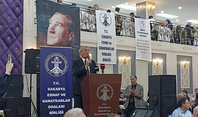 Sakarya Esnaf ve Sanatkarlar Odaları Birliği İftarında Siyasi Temsilcilere Rastlanmadı!