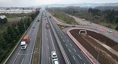 Stadyum bağlantı yolunda tamamlanan kesimler trafiğe açıldı ve kullanıma sunuldu.