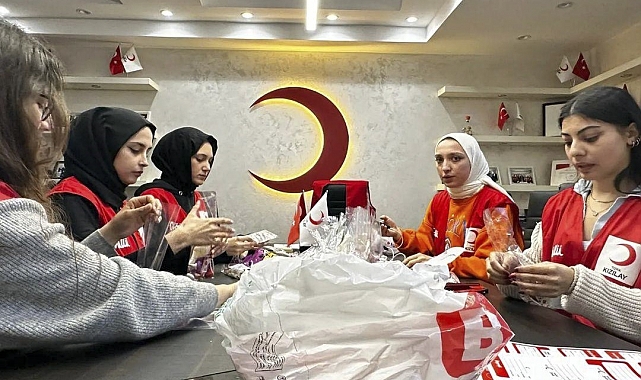 SUBÜ Kızılay Topluluğu, Toplumsal Farkındalık Etkinlikleriyle Dikkat Çekiyor