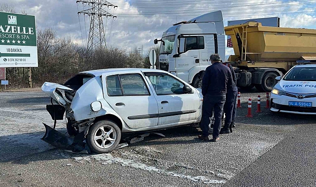 Trafik kazasında üç araç birbirine çarpıştı ve sonucunda üç kişi yaralandı