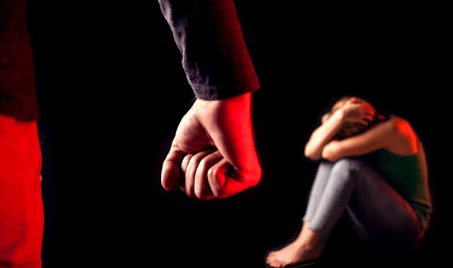 Yenigün Mahallesi'nde Genç Kadına Şiddet: Komşuların Müdahalesiyle Hastaneye Kaldırıldı