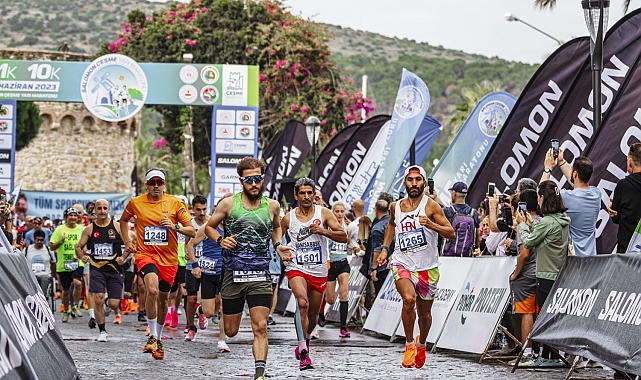 Çeşme'de yarı maraton heyecanı başladı
