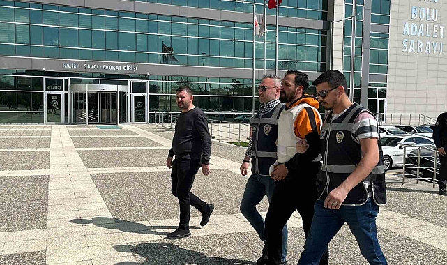 Damat, Karısını ve Kayınpederini Öldürdüğü İddiasıyla Adliyeye Sevk Edildi