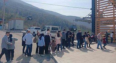 Kocaeli sakinleri, teleferikle keyifli bir zaman geçiriyor