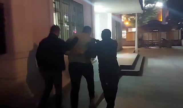 Pendik'te trafikte taksiciye saldıran şüpheli, polis tarafından yakalandı