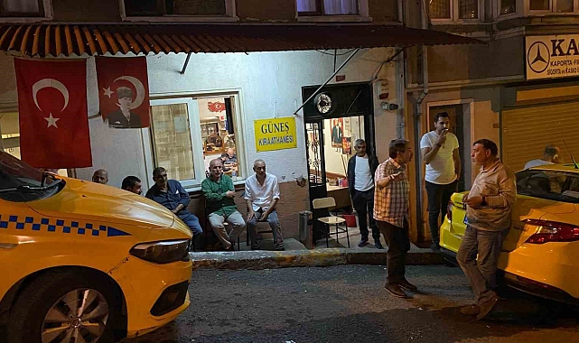 Sarıyer'de Taksiciye Bıçaklı Saldırı: Yol Kenarına Atıp Kaçtı