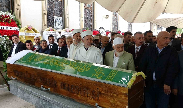 Acun Ilıcalı'nın Amcası Toprağa Verildi