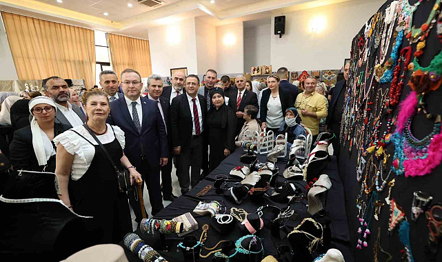 Başkan Gökçe'nin Vaadi: Kursiyerlerin Ürettiği Değerli Eserler Ekonomiye Kazandırılacak