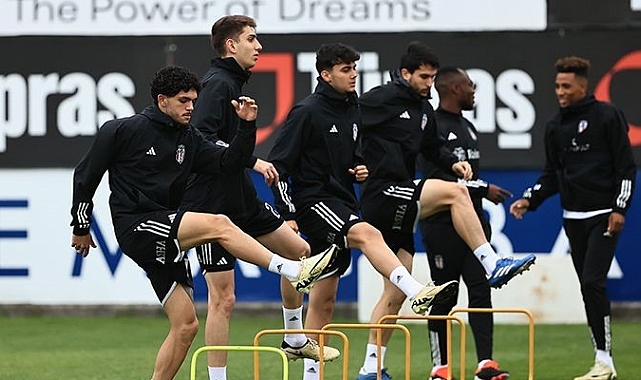 Beşiktaş, Alanyaspor Maçı için Antrenmanlarına Devam Ediyor