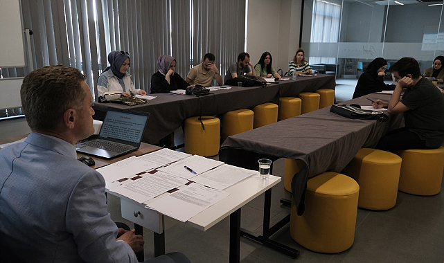 Bu Proje, Gençlere İstihdam Kapılarını Aralıyor