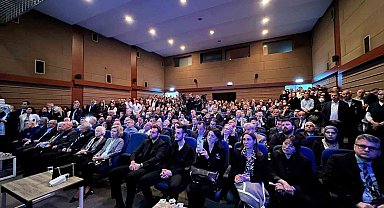 Duayen Kalp Cerrahı Prof. Dr. Cevat Yakut'un Anısına Anma Töreni Gerçekleştirildi