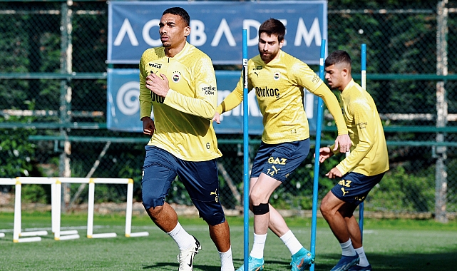 Fenerbahçe, Galatasaray Derbisi için Antrenmanlarına Devam Ediyor