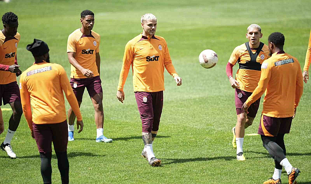 Galatasaray'da Derbi Hazırlıkları Sürüyor