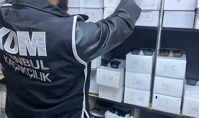 Kaçak Gözlük ve Saat Operasyonunda 5 Kişi Gözaltına Alındı