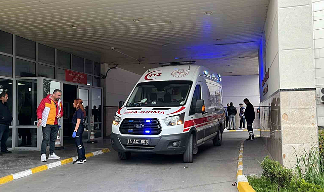 Kız Öğrenci Bıçakla Yaralandı