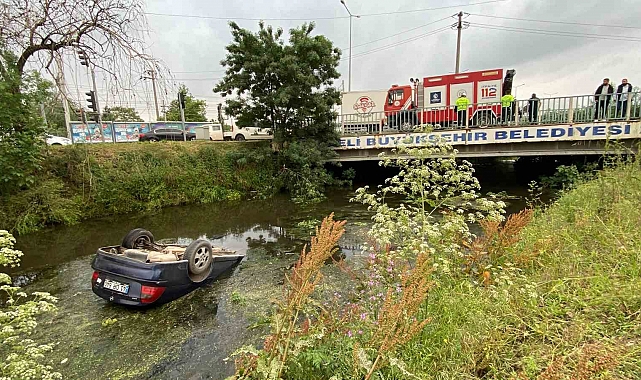 Şantiye İşçisi Kadını Boğulmaktan Kurtardı: Araç Dereye Uçtu