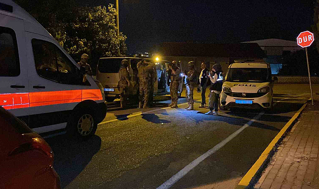 Başiskele'de Elinde pompalı tüfekle sokağa çıktı: 4 saatte ikna edildi