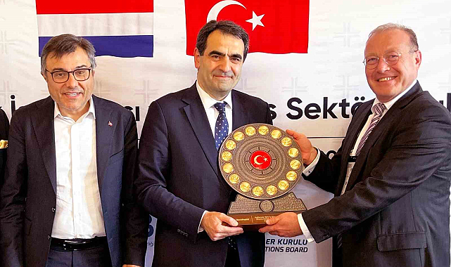 Hollanda'da Türk İş ve Finans Dünyasından Önemli Buluşma