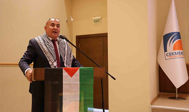 Meclis'te Kefiyelerle Filistin Bayrağı Protestosu