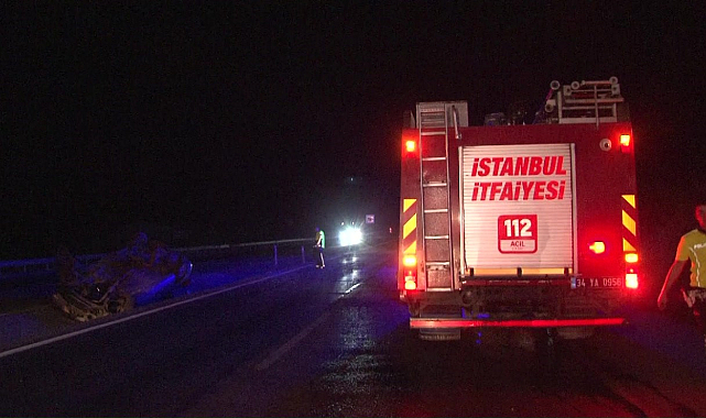 Sürücüsünün Kontrolünden Çıkan Otomobil Yolun Ortasındaki Refüjde Takla Attı