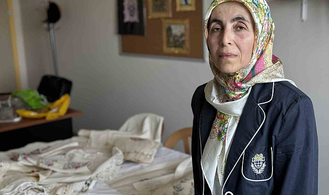 "Kızlar okumaz" denildi, başörtüsü yasağıyla savaştı: Azmini ipeğe işledi