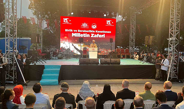 Saraçhane Parkı'nda "15 Temmuz Demokrasi ve Milli Birlik Günü" programı düzenlendi