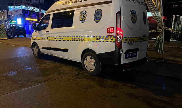 Beylikdüzü'nde Kuyumcuya Silahlı Saldırı: 16 El Ateş Edildi