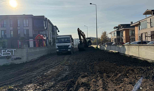 Serdivan trafiğini rahatlatacak yol projesinde ilk adım atıldı