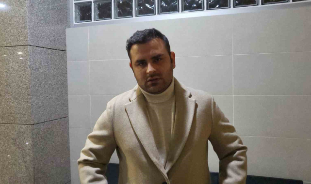 Sosyal medyada namaz ile alay ettiği iddia edilen sanık hakim karşısında