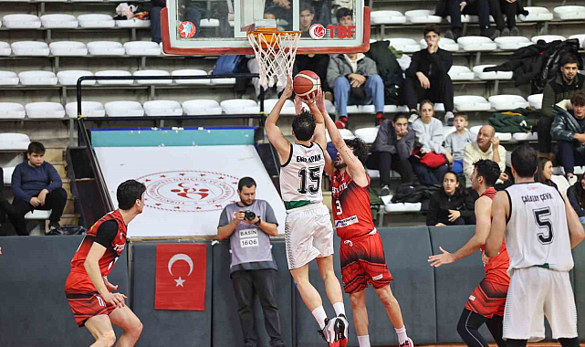 Büyükşehir'in dev adamlarından kritik galibiyet: 76-65