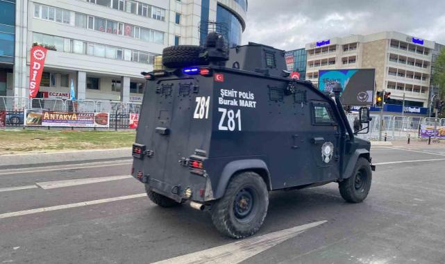 1 Mayıs kutlamaları öncesi Kadıköy'de yoğun güvenlik önlemi
