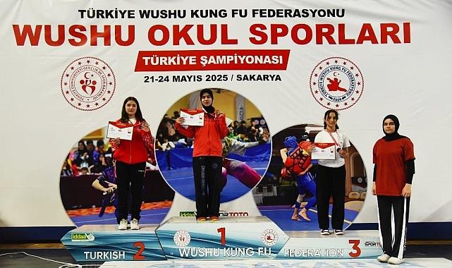 Sakarya Büyükşehir sporcuları başarılarıyla göz doldurdu