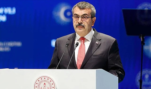 Zorunlu Eğitimde Değişiklik Sinyali