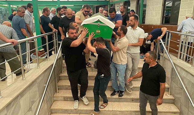 Girdiği denizde hayatını kaybetmişti, son yolculuğuna uğurlandı
