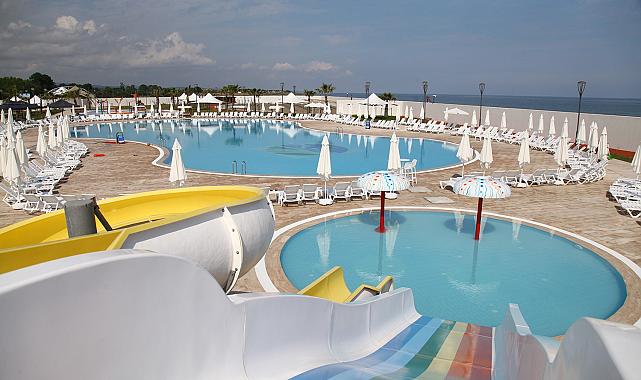 Sakarya Büyükşehir'den kadınlara sezon boyu ücretsiz tatil müjdesi