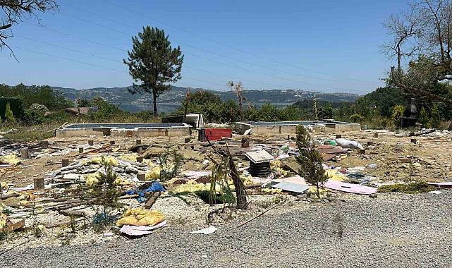 Sapanca’daki Gizli Kameralı Bungalov Yıkıldı