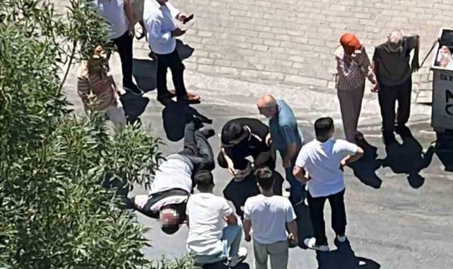 Beylikdüzü'nde feci kaza: Süratle gelen otomobil yayaya çarpıp kaçtı