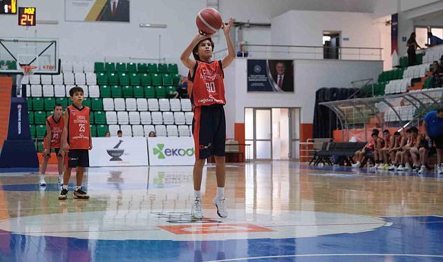 Çağdaş Bodrum'dan 200 Gencin Yolculuğu
