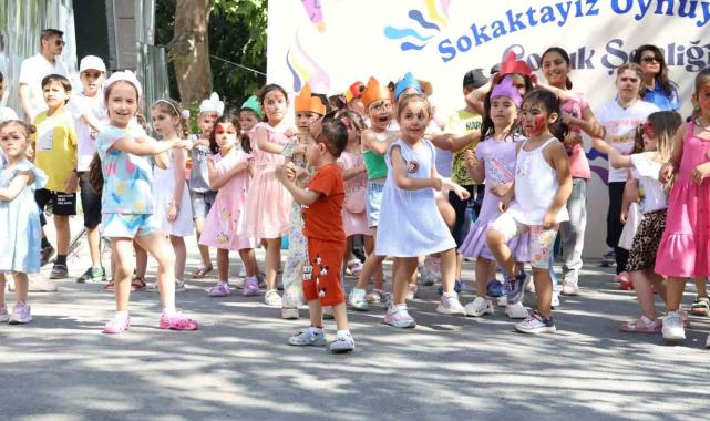 Çocuk Şenliği'nin yeni adresi Esatpaşa oldu
