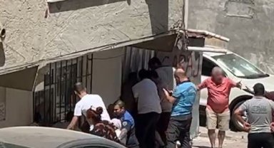 Esenyurt'ta ev sahibi ile kiracı arasında kavga