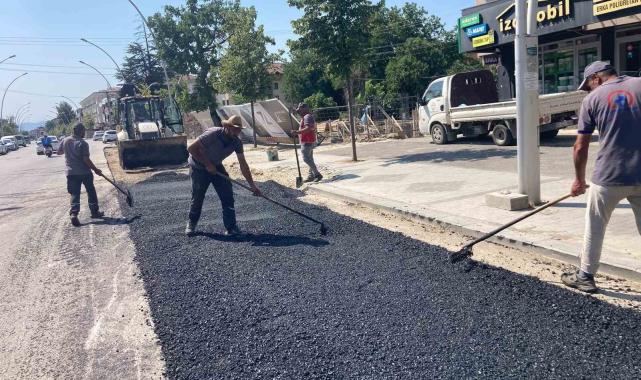 Fen işleri yama ve reglaj çalışmalarını sürdürdü